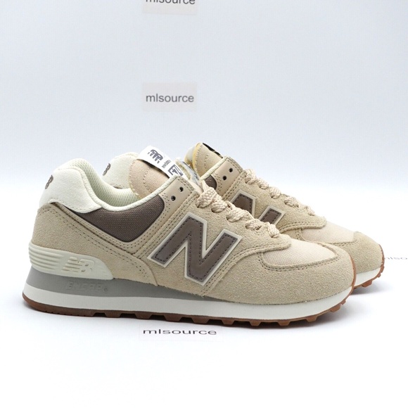 NEW New Balance 574 Sneakers WL574NS2 Sandstone/Mushroom/Angora - Picture 3 of 7